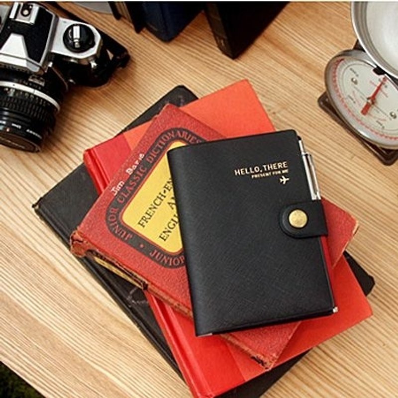 Dessin x PlanD-Hello PlanD Carel short version passport holder - textured black, PLD66468 - ที่เก็บพาสปอร์ต - พลาสติก สีดำ