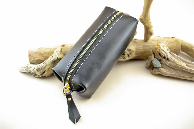 ♪. Black. ♫ - Pencil / Cosmetic / small objects package - Pencil Cases - Genuine Leather Black