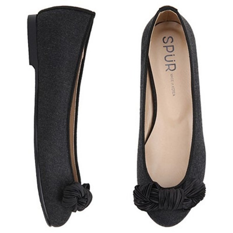 【Korean trend】SPUR Pleated bow flats HF8053 DARK GREY - Women's Casual Shoes - Other Materials Gray