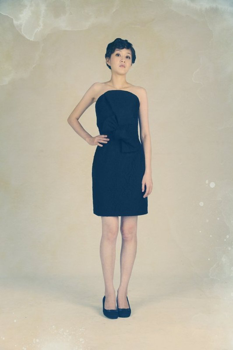 Qingmei Showa Cocktail Dress - ชุดเดรส - วัสดุอื่นๆ สีดำ