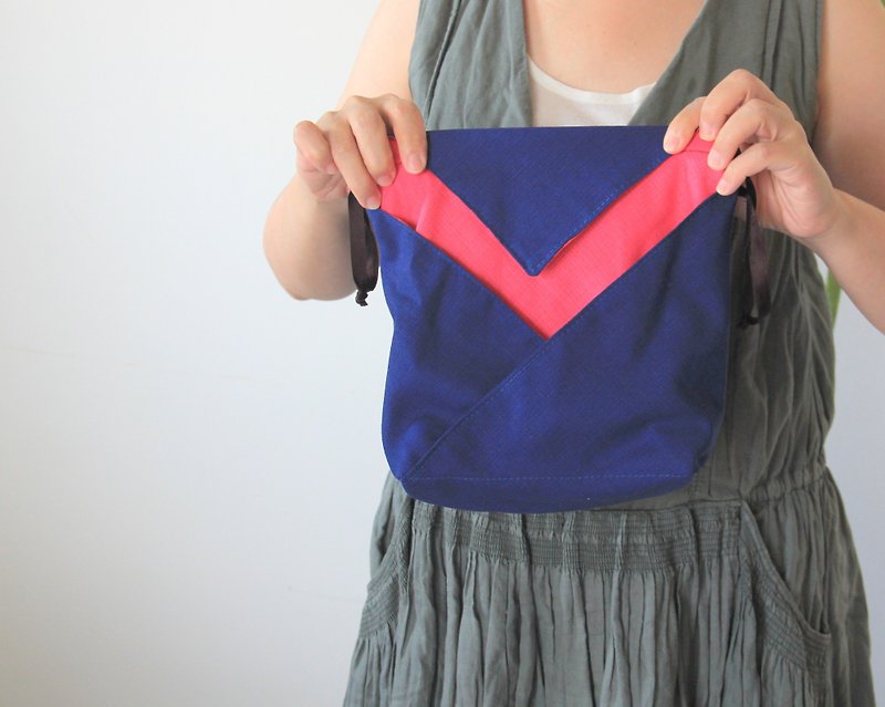 weimom's 深藍色桃紅撞色 束口袋 ● 台灣製造-手作良品 - 化妝包/收納袋 - 其他材質 藍色