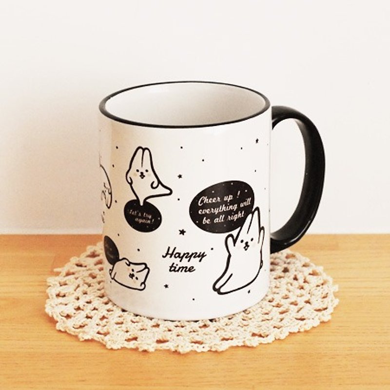 Mori Shu Mochi Rabbit Black and White Simple Mug (Cheer up slogan Cheer up) - แก้วมัค/แก้วกาแฟ - วัสดุอื่นๆ สีดำ