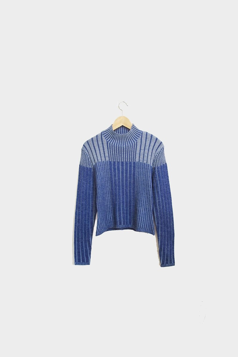 【Wahr】藍半毛衣 - Women's Sweaters - Other Materials Multicolor