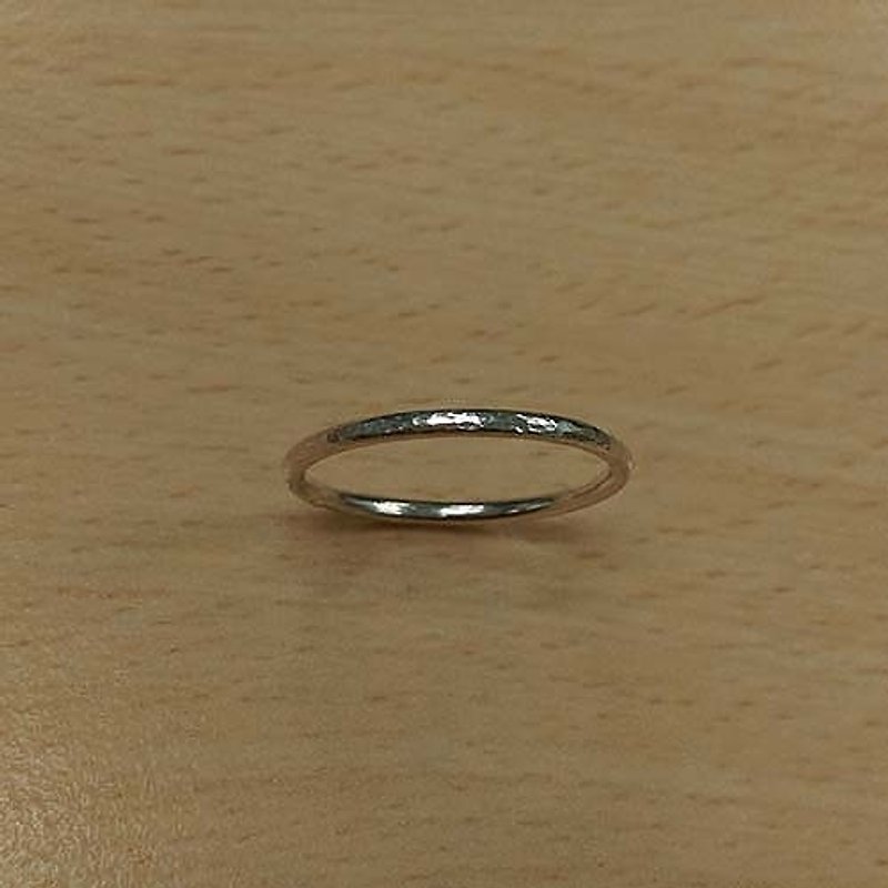 Jiyue. Bring Bring Ring Sterling Silver Small Gorgeous Ring - แหวนทั่วไป - โลหะ สีส้ม
