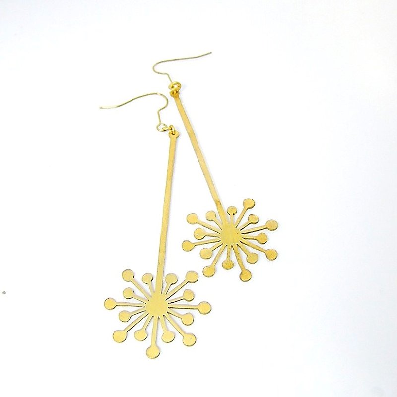 Firework earring in brass hand sawing - Earrings & Clip-ons - Other Metals 