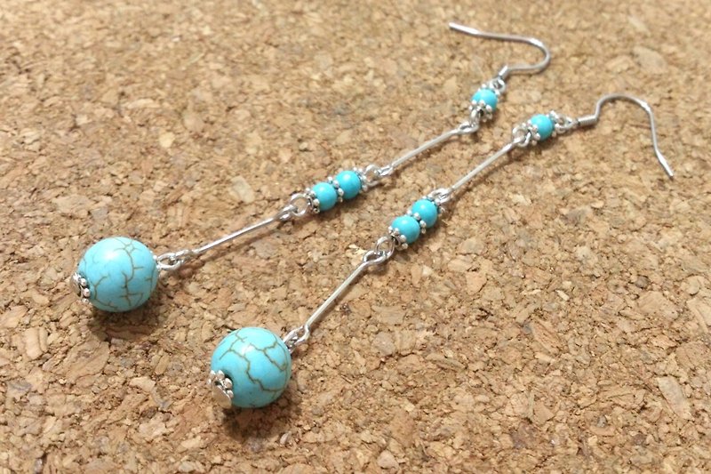 Grid Auspicious Earrings～Turkish Blue Turquoise - Earrings & Clip-ons - Other Materials Blue