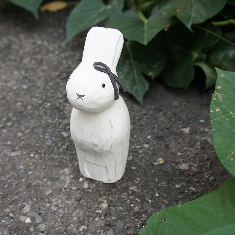 Small things} Woodcut Bunny of Forest Department - ของวางตกแต่ง - ไม้ สีกากี