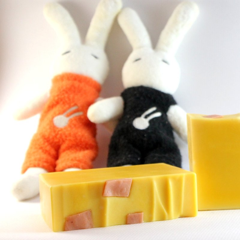 Baby Hand-made Soap - ผลิตภัณฑ์ล้างมือ - พืช/ดอกไม้ สีเหลือง