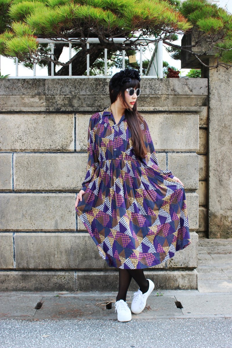 F1510 (Vintage) cloth flowers long-sleeved purple triangle vintage dress - One Piece Dresses - Other Materials Purple