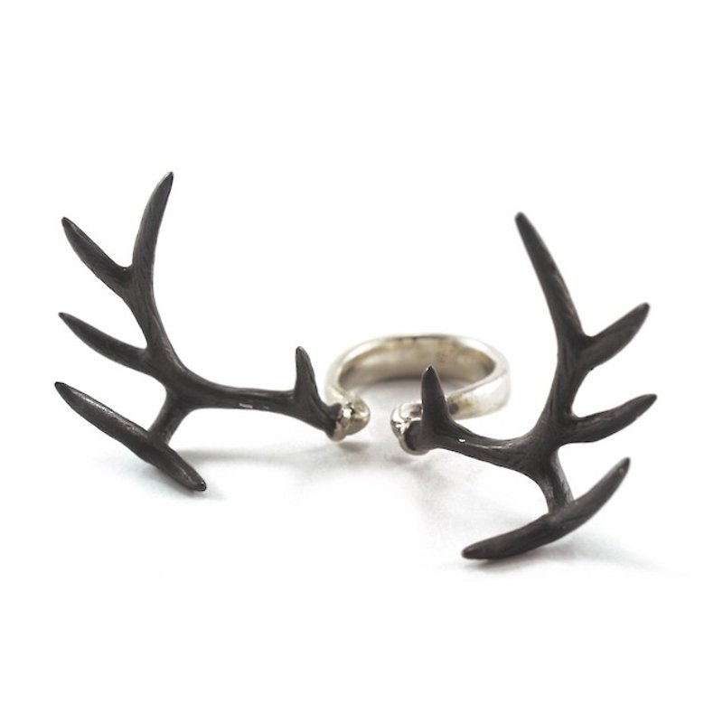 Stag horn ring in White bronze with oxidized antique color ,Rocker jewelry ,Skull jewelry,Biker jewelry - 戒指 - 紙 