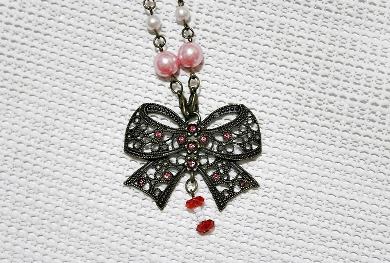 Creative necklace * Butterfly ran off apples .... * Limited x1 - the exchange of gifts - - Necklaces - Other Metals Pink