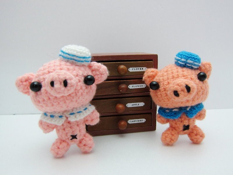 Navy piglet - Charms - Other Materials Multicolor