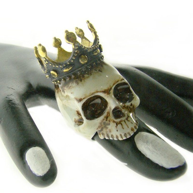Realistic Skull  and crown ring in brass with painting enamel ,Rocker jewelry ,Skull jewelry,Biker jewelry - 戒指 - 其他金屬 