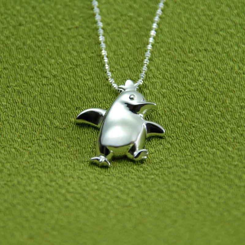 Baby Penguin (A) Necklace - สร้อยคอ - โลหะ สีเทา
