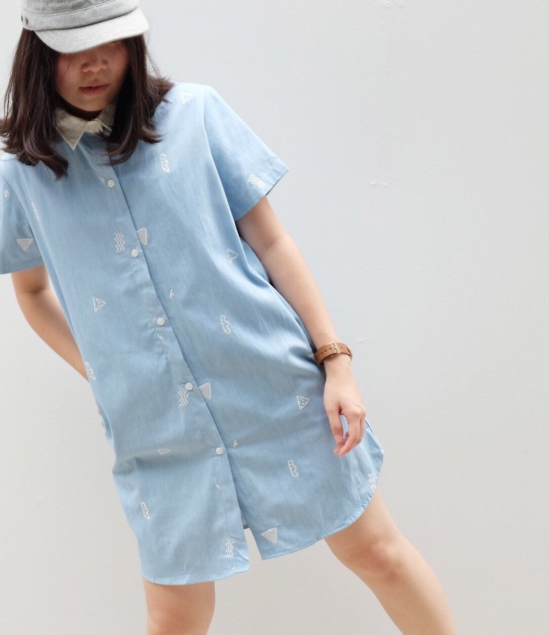 繡線 洋裝/連身裙 藍色 - SHIRT DRESS