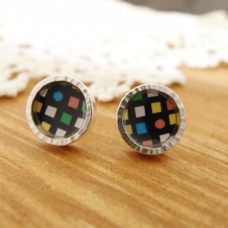 Sub Pop style round silver earrings