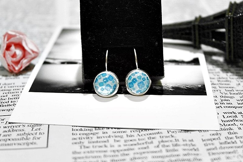 時光寶石<藍花兒>-合金針式耳環 -限量X1- - 耳環/耳夾 - 壓克力 藍色
