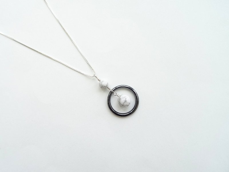 Hematite Ring & Howlite Beads Circle Pendant Sterling Silver Necklace - Necklaces - Sterling Silver Gray