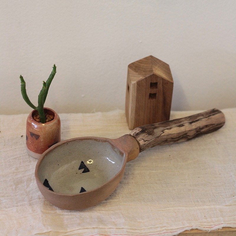 big tree spoon - Pottery & Ceramics - Porcelain Brown