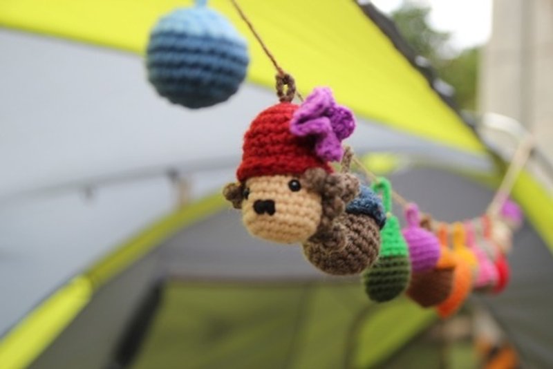 Amigurumi crochet: Camping ball, Colorful woolen ball, Pom Pom Garland, Chaplin - อื่นๆ - วัสดุอื่นๆ หลากหลายสี