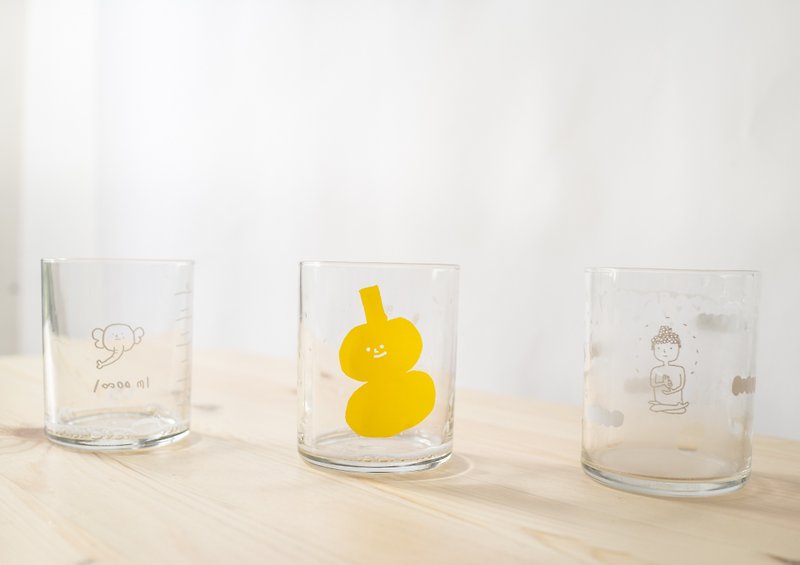Deerskin glasses - three cups a group! - ถ้วย - กระดาษ ขาว