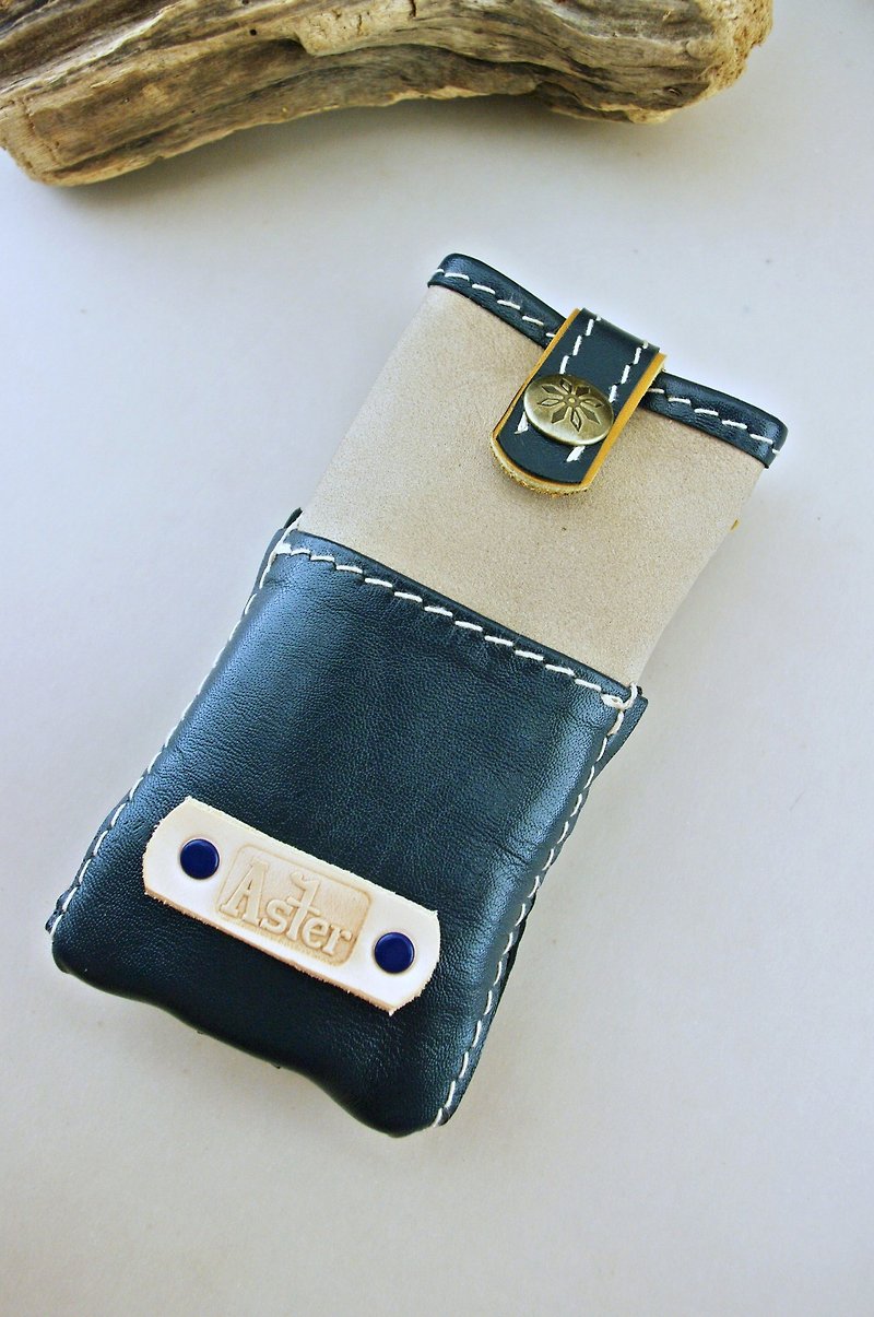 Good easy to extract - Key Holder - Other - Genuine Leather Blue