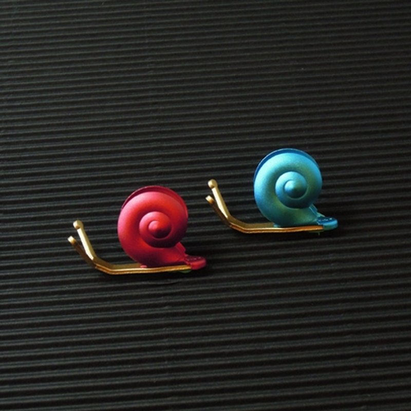 Desk + 1 │ slow living snail magnet group (2 installed) -B - Stickers - Other Metals Multicolor