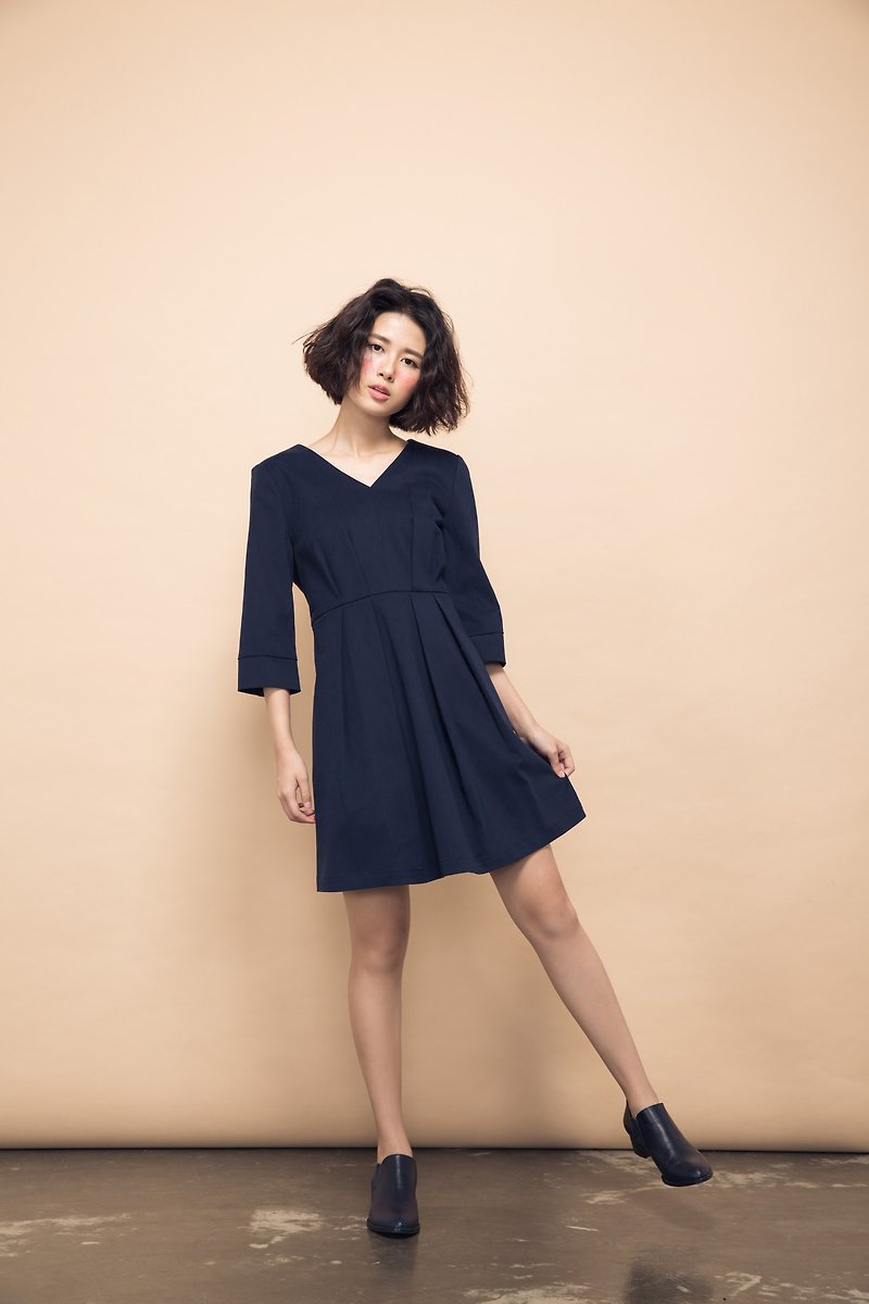 Low-key party crimping v-neck dress - Songs Blues - One Piece Dresses - Other Materials Blue