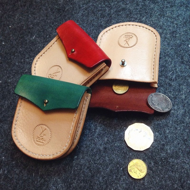 Fiber hand-made hand-stitched vegetable tanned leather horseshoe-shaped purse, Valentine's Day New Year's Mother's Day - กระเป๋าใส่เหรียญ - หนังแท้ สีแดง