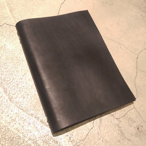 LouisRay Leather 純手工縫製皮件 純手工製作手工染色皮革26孔B5活頁筆記本 (免費印字，繡字）