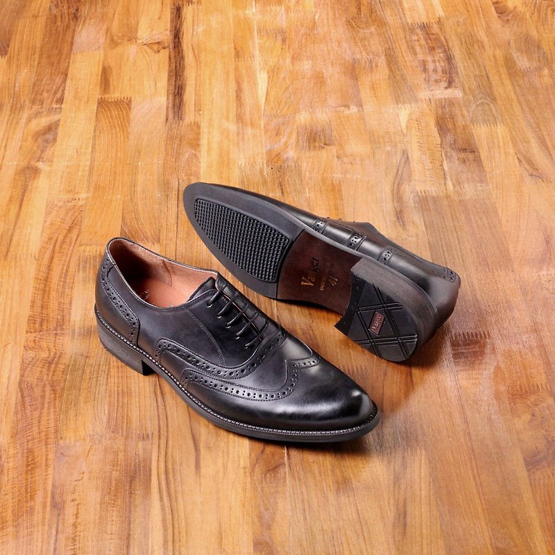 Vanger elegant beauty ‧ refined all-carved upper wing victorian Oxford shoes Va203 Black Taiwan - Men's Oxford Shoes - Genuine Leather Black