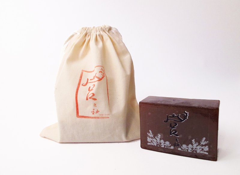 Peru Jin Yinlong gall soap Palace | Dragon Heart Soap 120g precious natural herbs Handmade soaps (gentian honeysuckle licorice peach) - สบู่ - พืช/ดอกไม้ 
