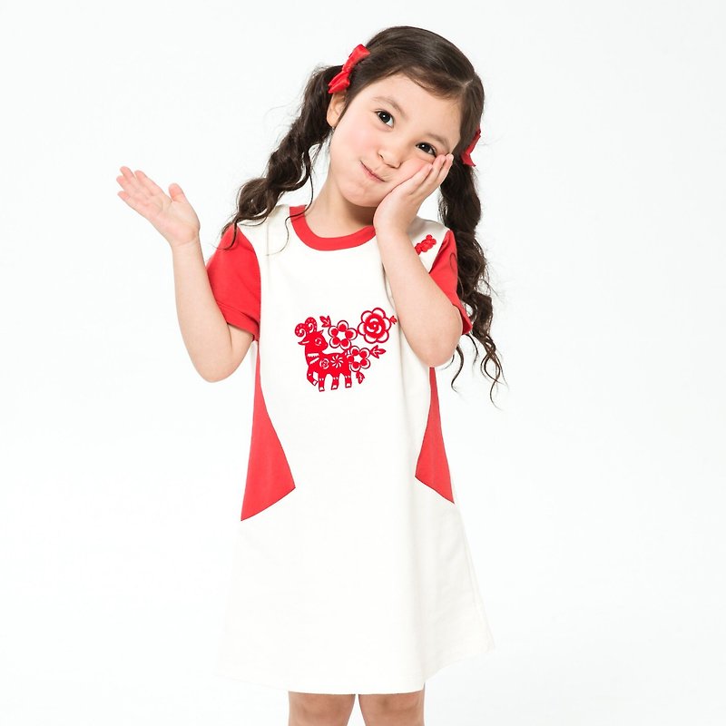 Improved cotton cheongsam with comfortable carved design - Kids' Dresses - Cotton & Hemp Red