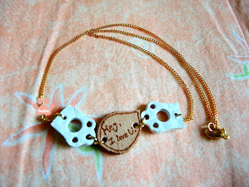 Small polar bear confession - Hey, I love U. - Necklaces - Genuine Leather Gold
