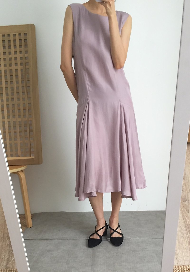 Lavande Dress pink purple tencel low-waist fold pattern small dress can be customized other colors - ชุดเดรส - ผ้าไหม 
