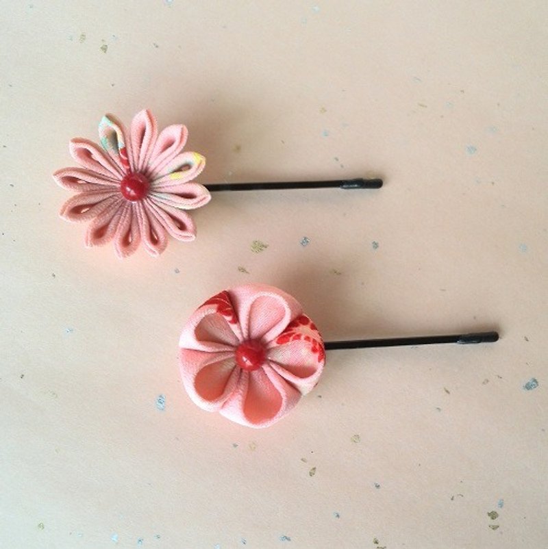 Knob work Cute hair ornament 2 set [Price cut] - Hair Accessories - Other Materials Pink
