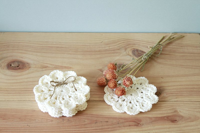 Natural color crochet coasters in groups of four - Coasters - Other Materials White