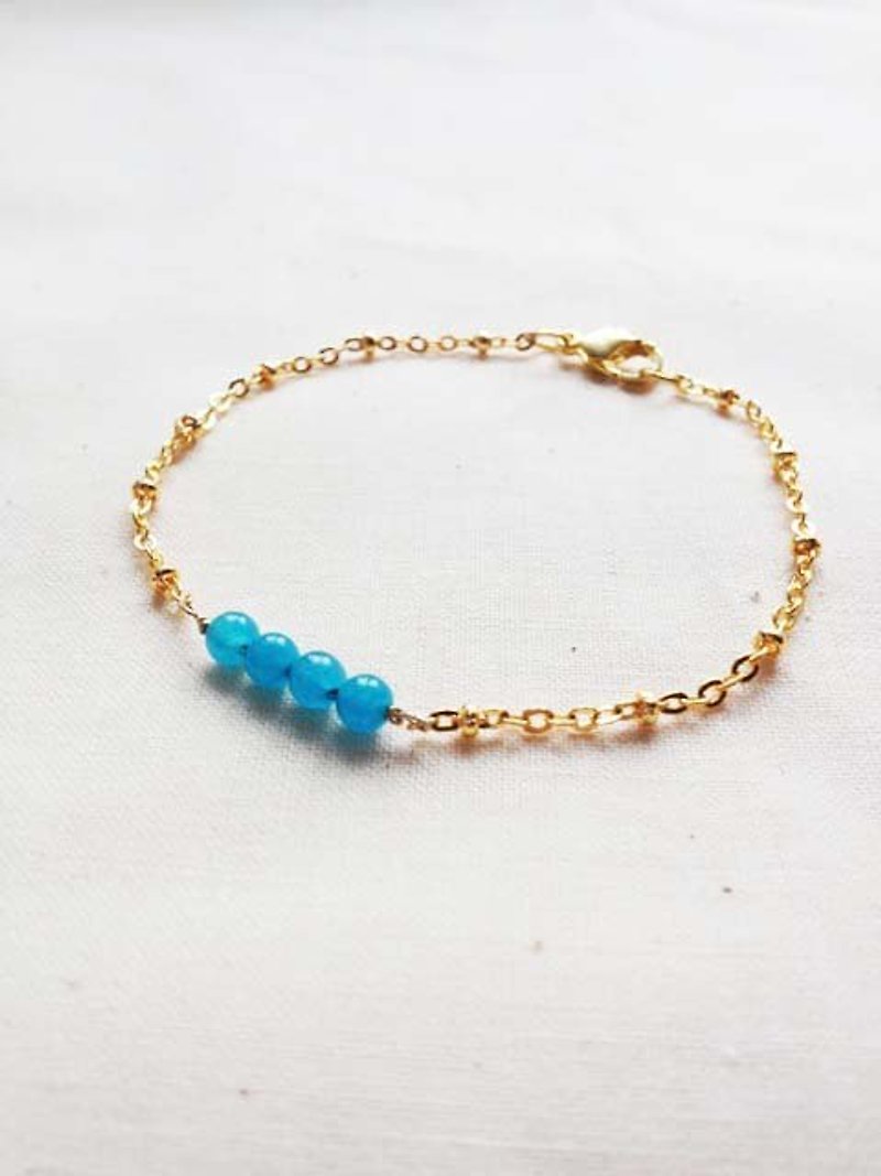 ﹉karbitrary﹉ ▲ ---⊕--- blue chalcedony crystal point K gold bracelet - Bracelets - Gemstone Blue
