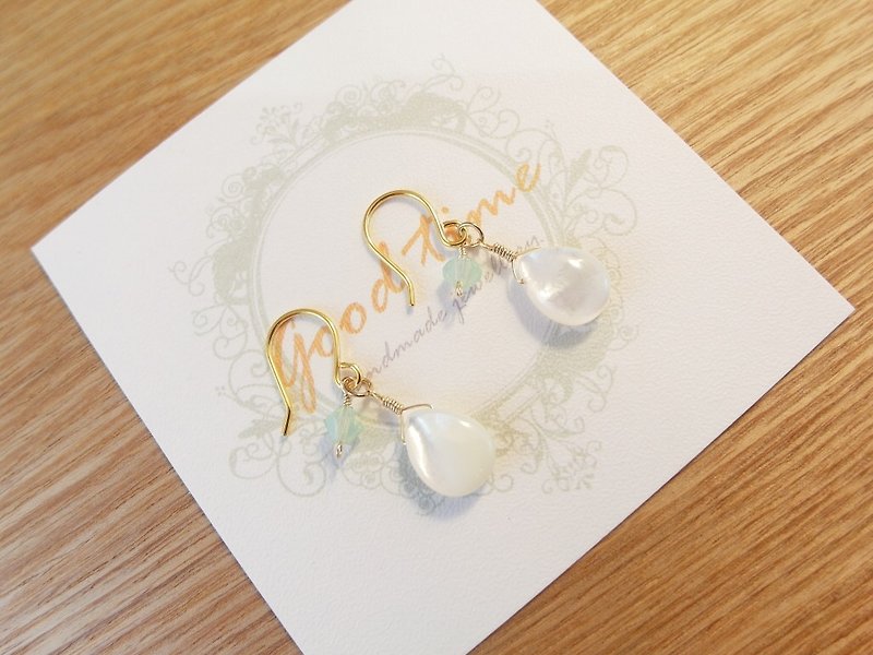 | Touch of moonlight | High gloss sea shell drop earrings butterfly - Earrings & Clip-ons - Other Materials White