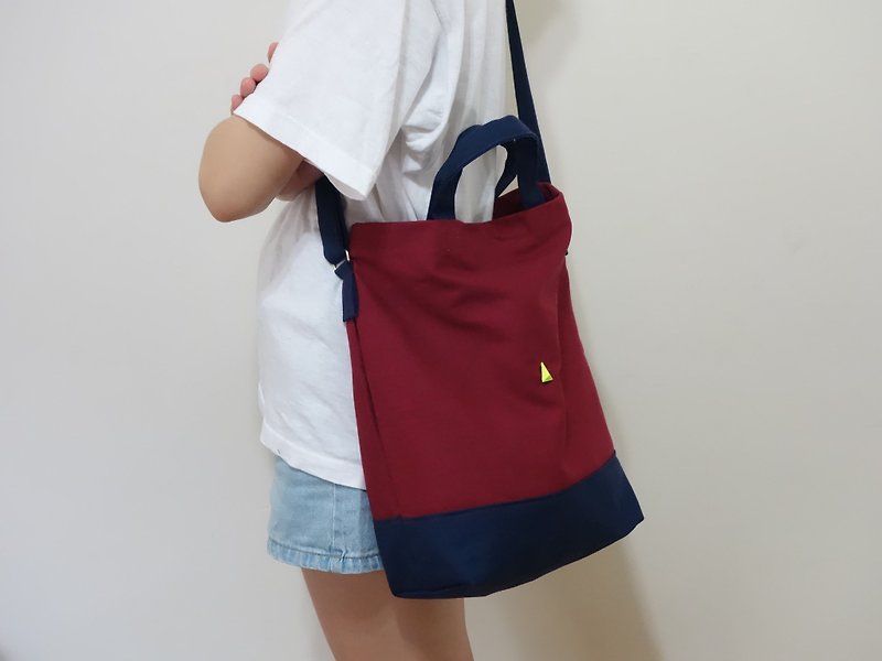 University shoulder bag, wine red, dark blue, no triangle - Messenger Bags & Sling Bags - Cotton & Hemp Multicolor