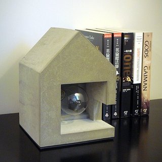 Temperature of the cement-cabin lights