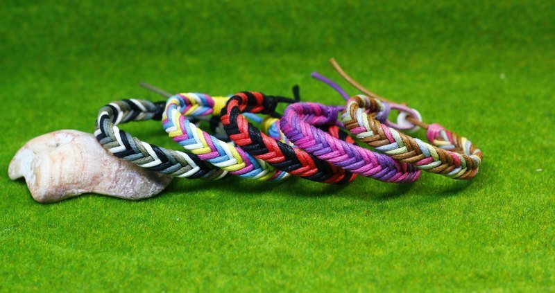 TVT /矢印編組ロープのブレスレット - その他 - その他の素材 多色