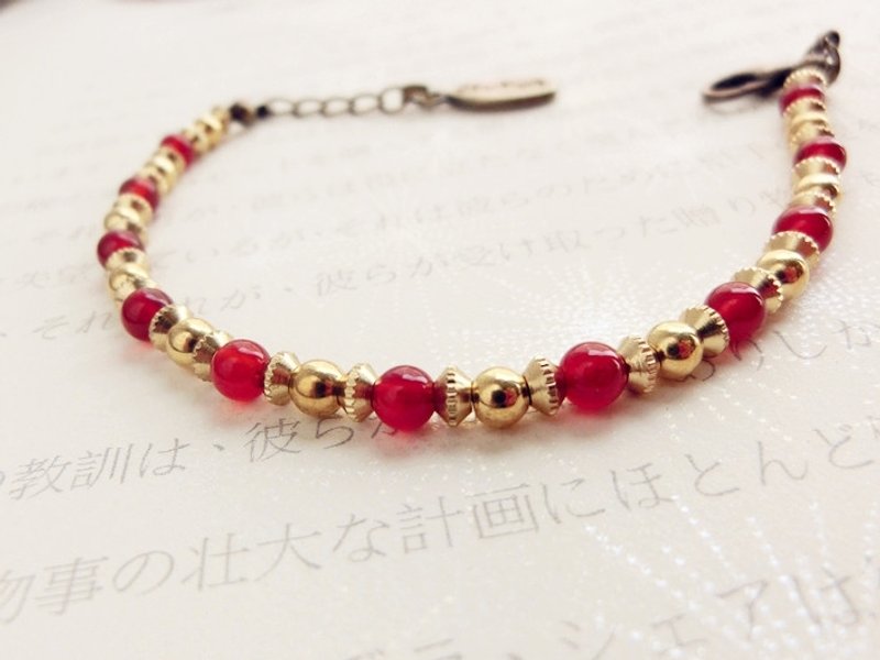 【優娜手作】信心石。紅瑪瑙黃銅手鍊  - Bracelets - Other Materials Red