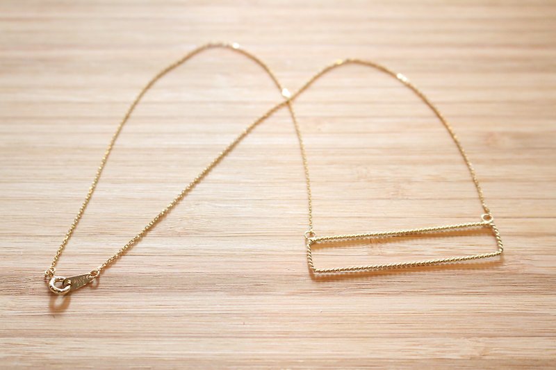 < ☞ HAND IN HAND ☜ > Silver - rectangular surface gold-plated sterling silver necklace (0550) - สร้อยคอ - โลหะ สีทอง
