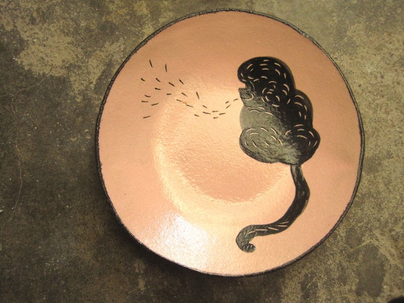 ドードー手作りプライベートメッセージ 動物シルエットシリーズ サルのお皿（ピンク） - 皿・プレート - 陶器 ピンク