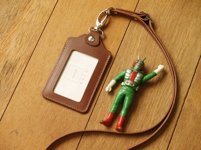 Caramel Coffee- Leather ID card holder / badge holder with lanyard (Custom Name) - ที่ใส่บัตรคล้องคอ - หนังแท้ สีนำ้ตาล