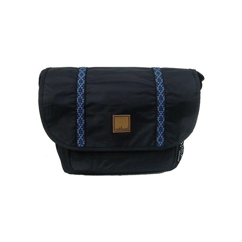Matchwood Design Matchwood Swift Messenger Bag Side Backpack Crossbody Totem Blue - กระเป๋าแมสเซนเจอร์ - วัสดุกันนำ้ สีเทา