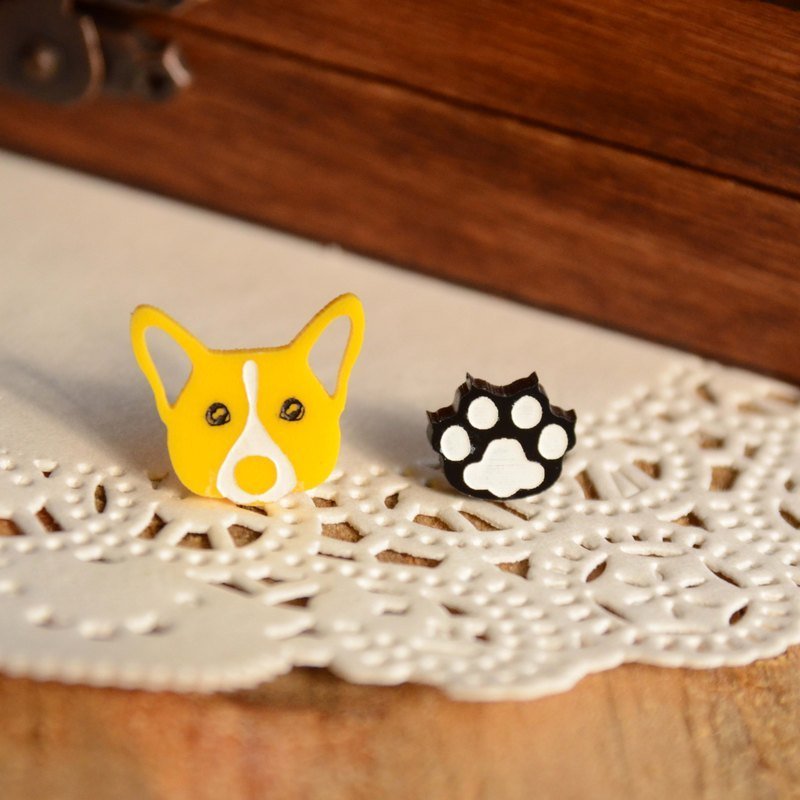 Short-legged Corgi + Footprint/Anti-allergic Steel Needle/Clip Type - Earrings & Clip-ons - Acrylic Yellow