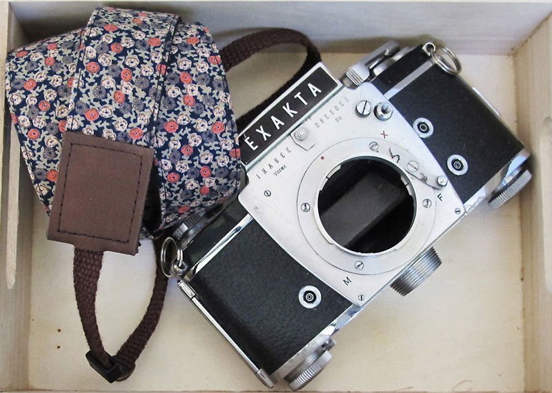 [Endorphin] Hand Strap cowhide + cotton belt + metal buckles [Rose] - Camera Straps & Stands - Other Materials Pink