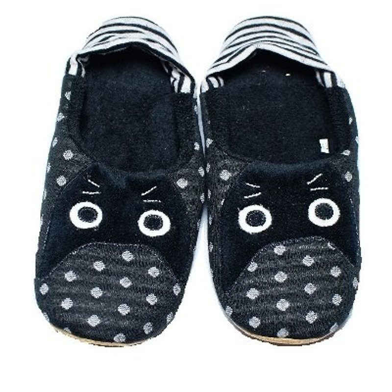 Noafamily, Noah big-eyed cat little indoor slippers_BK (H223-BK) - อื่นๆ - งานปัก สีดำ